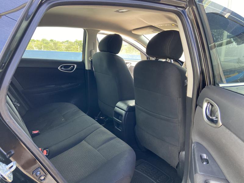 Nissan Sentra • 2014 • 96,000 km 5