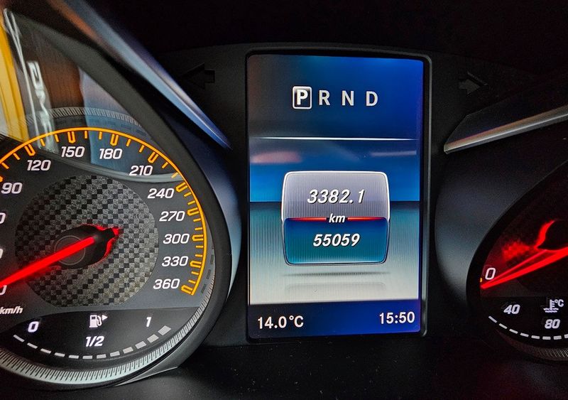 Mercedes-Benz 190 D • 2014 • 50,000 km 2