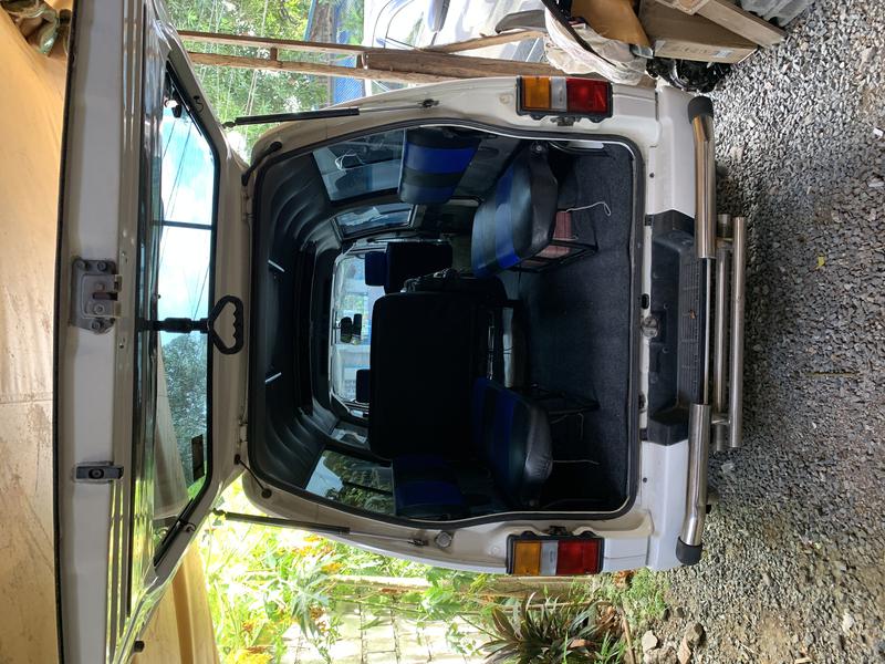 Nissan Urvan • 2015 • 170,000 km 7