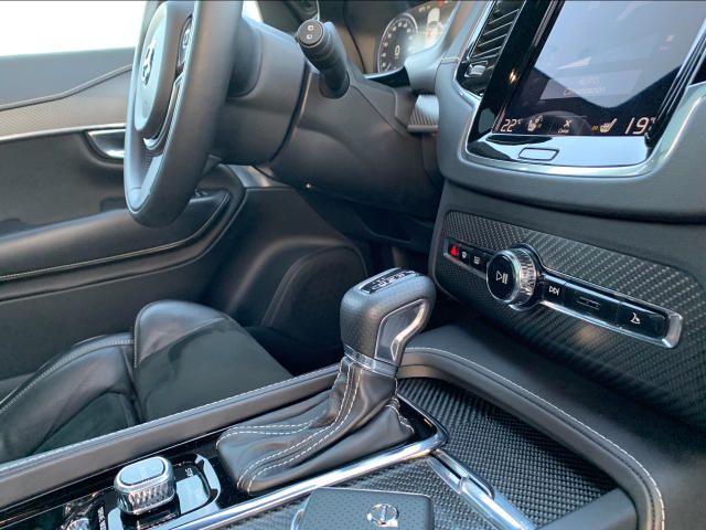 Volvo XC90 • 2016 • 76,000 km 13