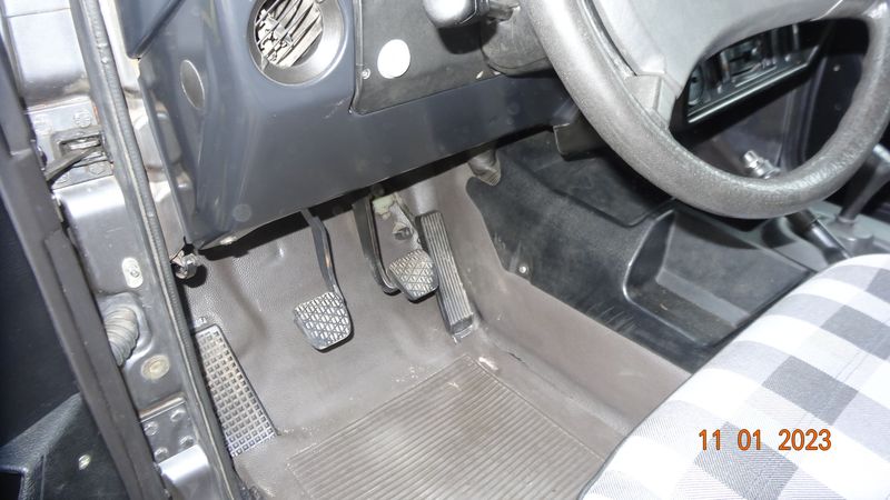 Mercedes-Benz G-Class • 1997 • 163,600 km 11