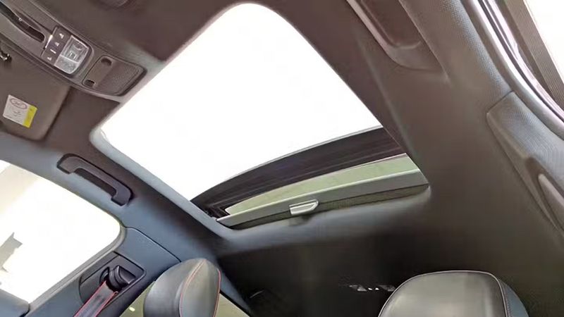 Audi RS 3 • 2019 • 102,216 km 3