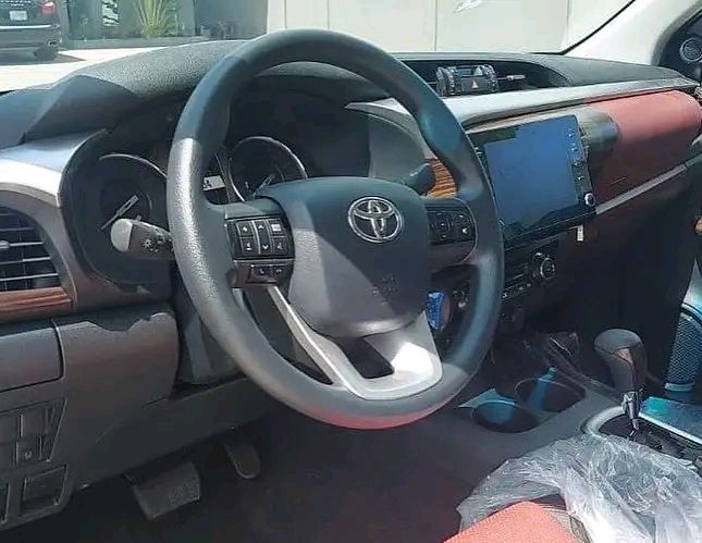 Toyota Hilux • 2021 • 0 km 2