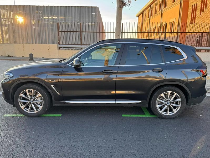 BMW X3 • 2022 • 19,700 km 1