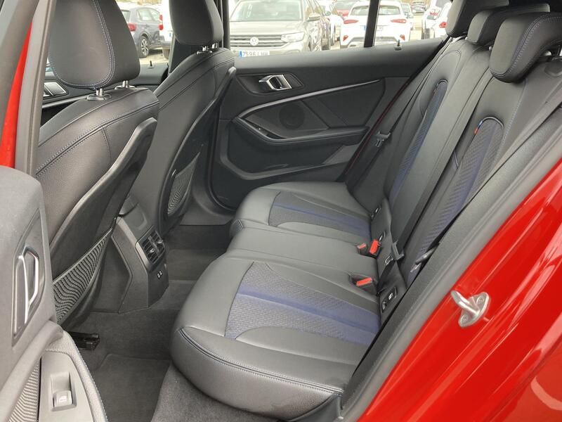 BMW 1 Series • 2021 • 56,254 km 7