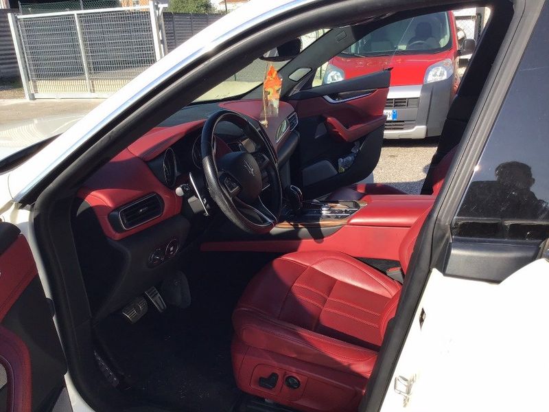 Maserati Levante • 2017 • 113,412 km 15