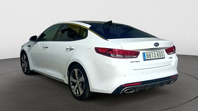 Kia Optima • 2018 • 134,612 km 4