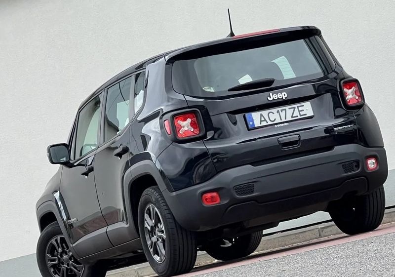 Jeep Renegade • 2020 • 23,083 km 4