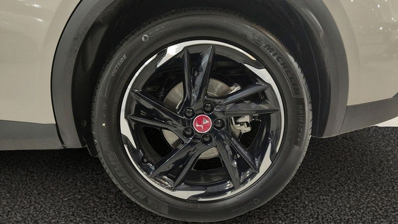 Citroën DS5 • 2022 • 18,557 km 15