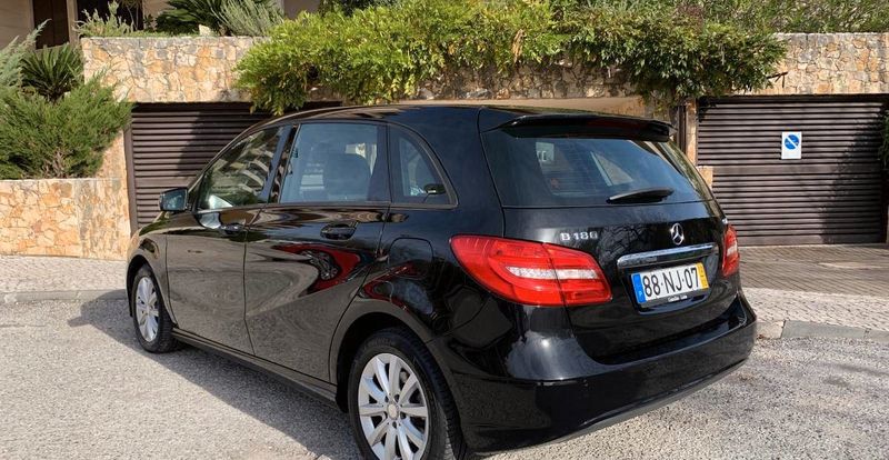 Mercedes-Benz B-Class Electric Drive • 2012 • 200,000 km 4