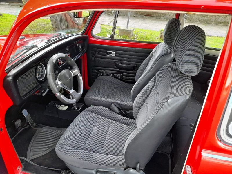 Volkswagen Beetle • 1974 • 250,000 km 7
