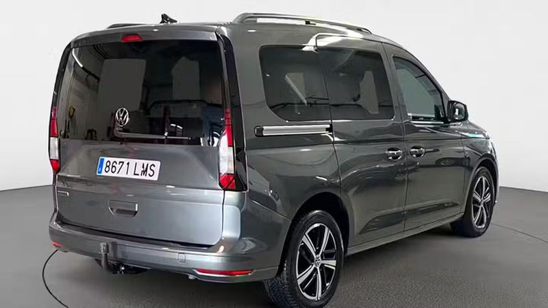 Volkswagen Caddy • 2021 • 59,532 km 5
