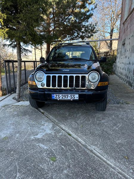 Jeep Cherokee • 2005 • 191,979 km 7