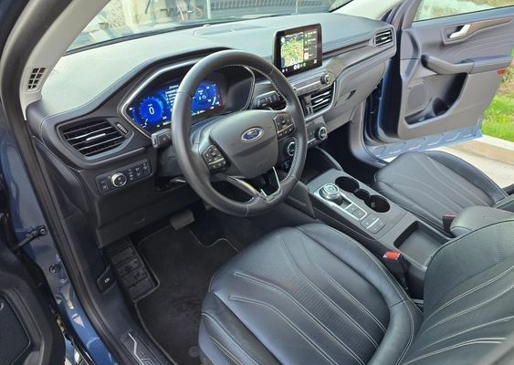 Ford Kuga • 2022 • 31,600 km 10