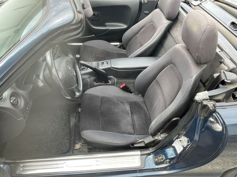 Mazda MX-5 • 1998 • 121,000 km 6