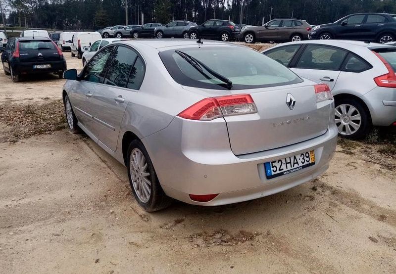 Renault Laguna • 2008 • 179,000 km 5