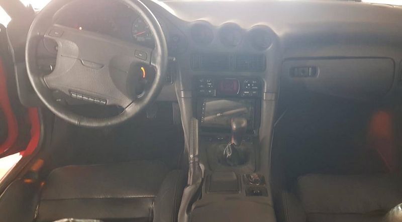 Mitsubishi 3000 GT • 1992 • 118,000 km 4