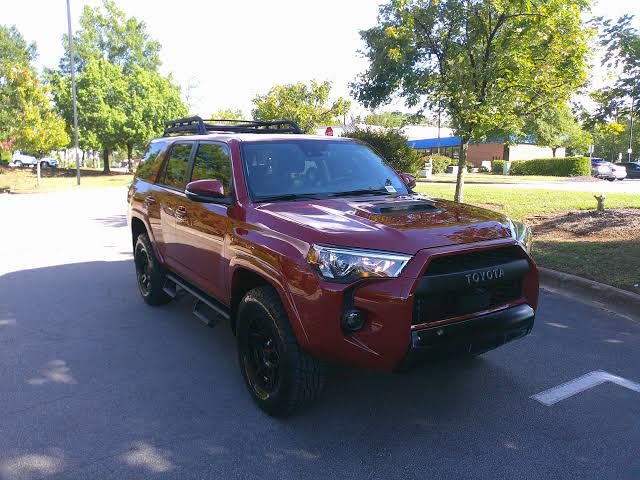Toyota 4 Runner Limited • 2024 • 25,817 km 1