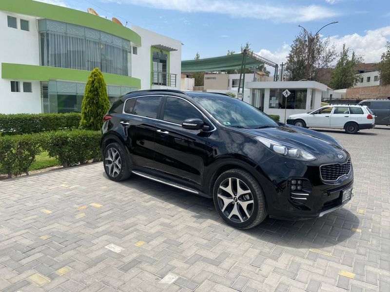 Kia Sportage • 2018 • 37,000 km 3