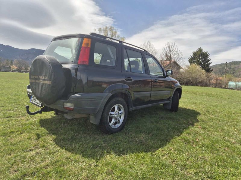 Honda CR-V • 2000 • 194,000 km 7