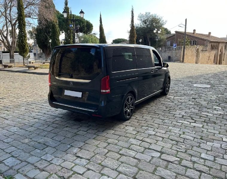 Mercedes-Benz 310 Van • 2019 • 74,500 km 2