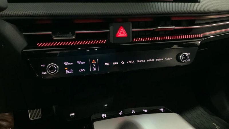 Kia Venga • 2023 • 21,200 km 14