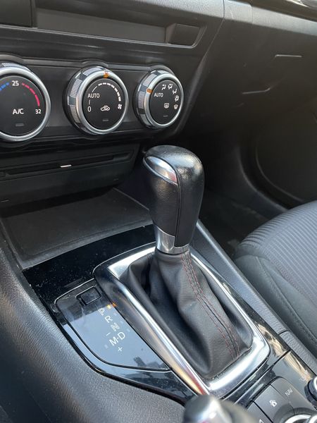 Mazda 3 • 2015 • 136,000 km 8