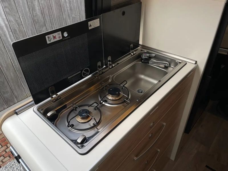 Mercedes-Benz Sprinter • 2021 • 20,800 km 10