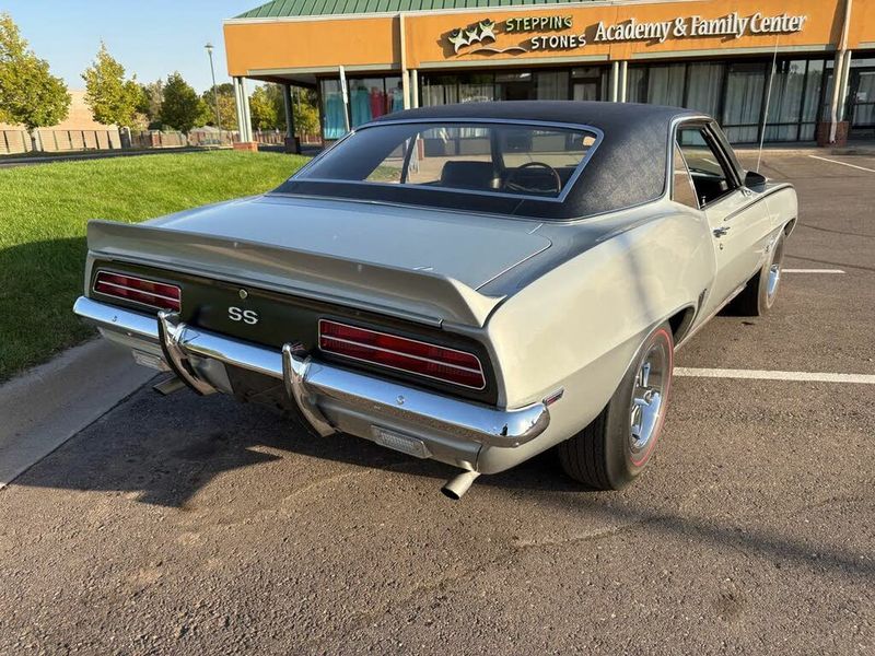 Chevrolet Camaro • 1969 • 145,000 km 6