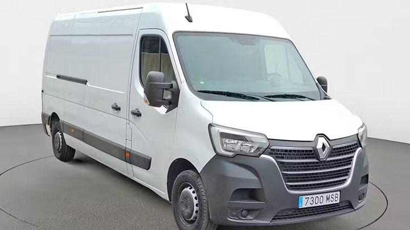 Renault Master • 2024 • 20,858 km 1