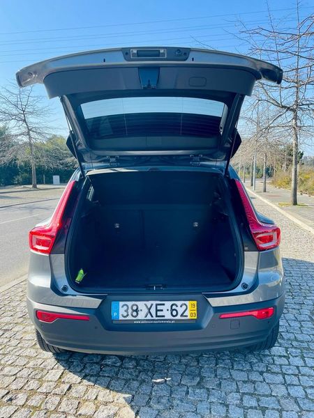 Volvo XC40 • 2019 • 35,000 km 7