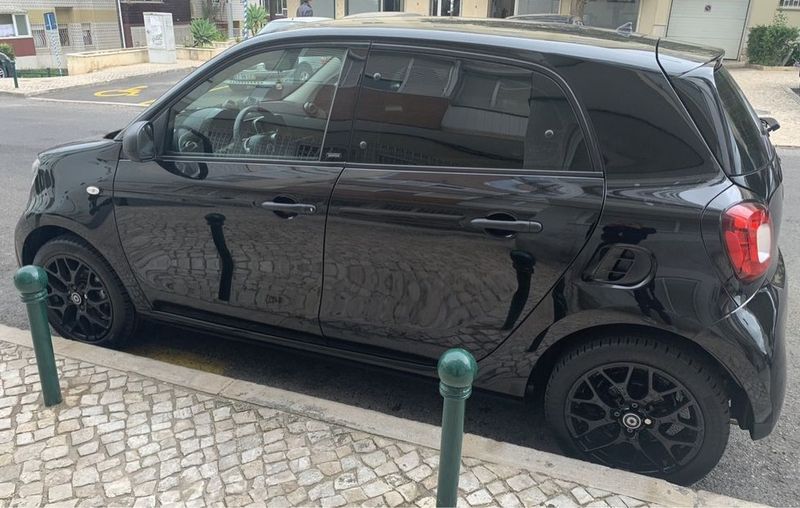 Smart Forfour • 2018 • 53,000 km 3