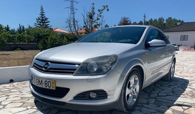 Opel Astra • 2006 • 280,000 km 2
