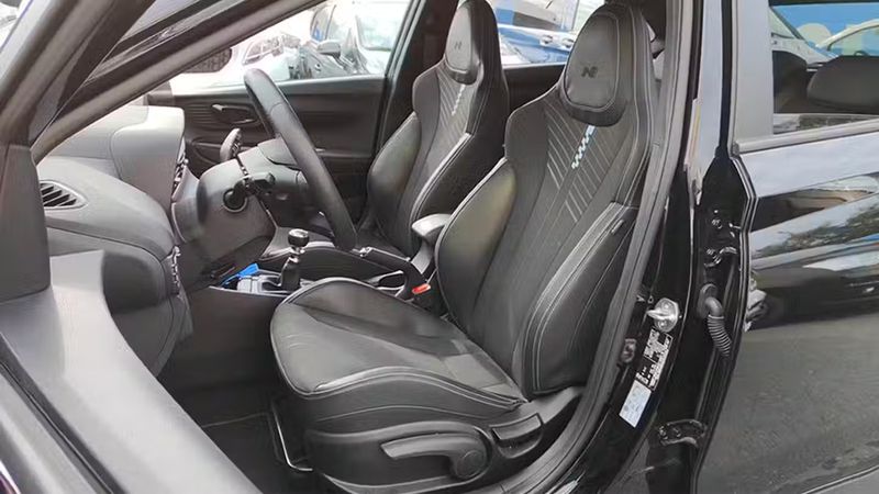 Hyundai i20 • 2024 • 20,650 km 5