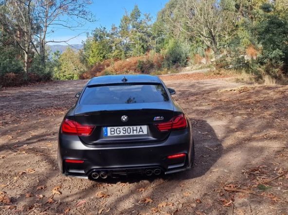 BMW M4 • 2019 • 112,354 km 2