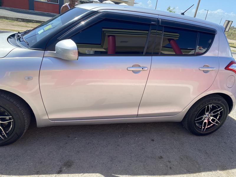Suzuki Swift • 2012 • 91,198 km 8