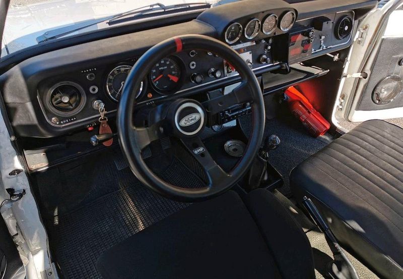 Ford Cortina • 1980 • 70,000 km 6