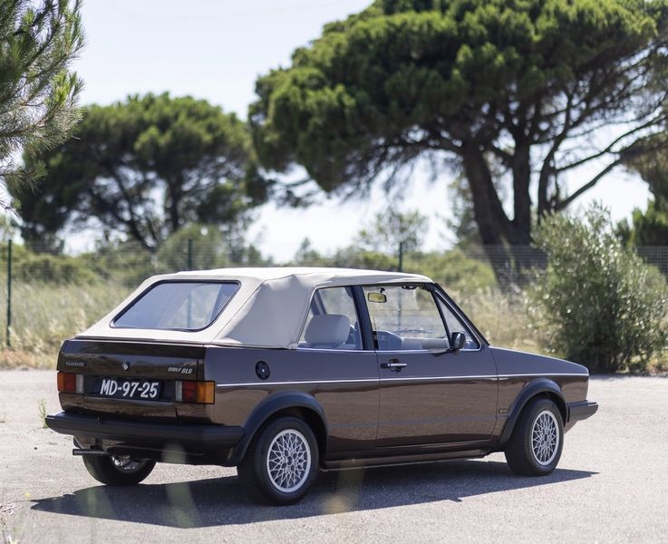Volkswagen Golf • 1979 • 95,000 km 3