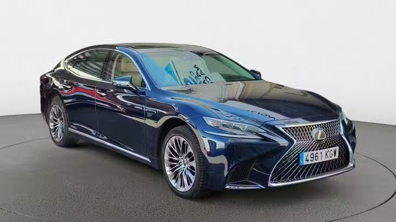 Lexus LS • 2018 • 102,493 km 1