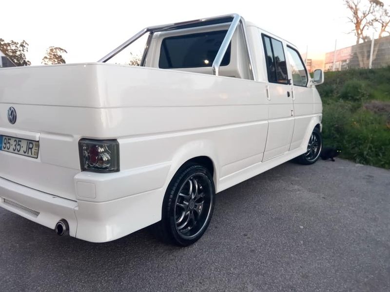 Volkswagen T5 Transporter Shuttle • 1999 • 90,000 km 3