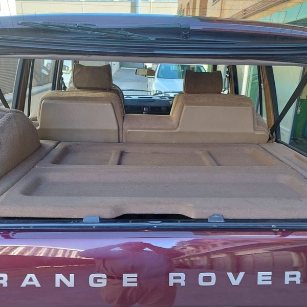 Land Rover Range Rover • 1994 • 380,000 km 12