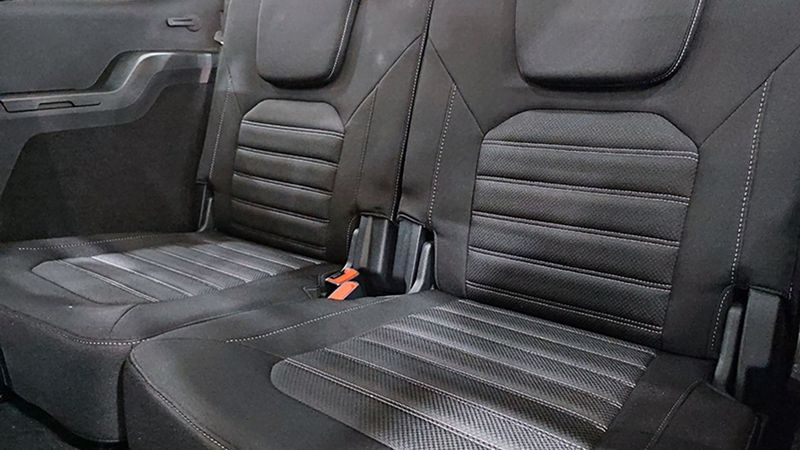 Ford Galaxy • 2022 • 32,412 km 6