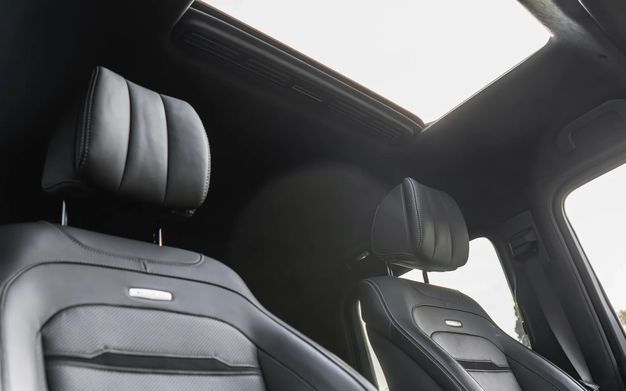 Mercedes-Benz G-Class • 2019 • 30,800 km 15