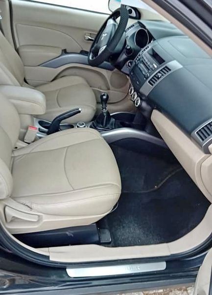 Mitsubishi Outlander • 2007 • 55,000 km 6