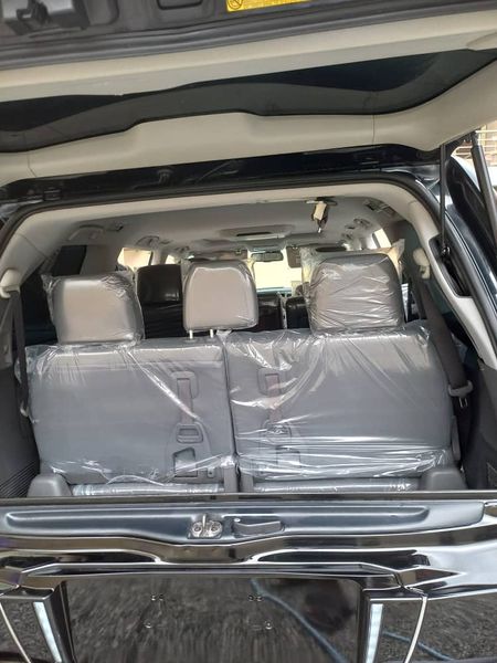 Lexus LX • 2023 • 82,000 km 3