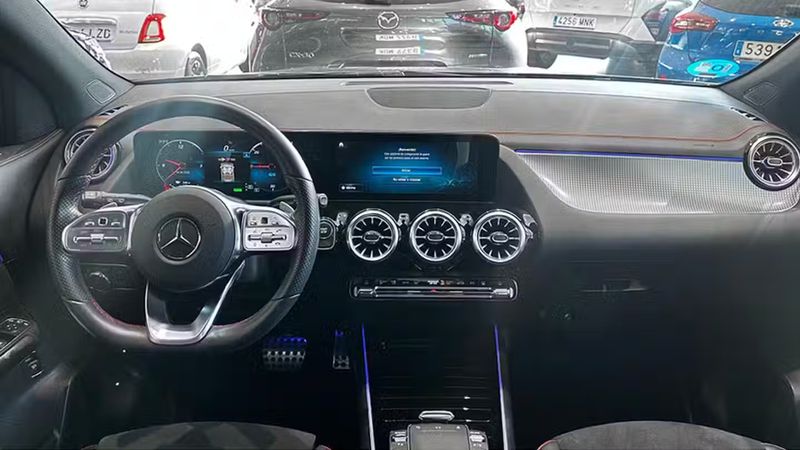 Mercedes-Benz E • 2023 • 36,623 km 5