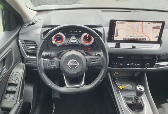 Nissan Qashqai • 2022 • 27,000 km 6