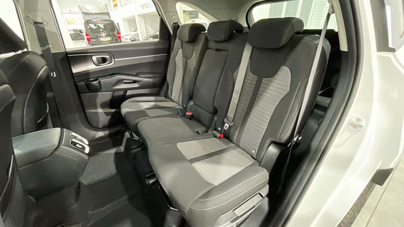 Kia Sorento • 2023 • 24,596 km 4