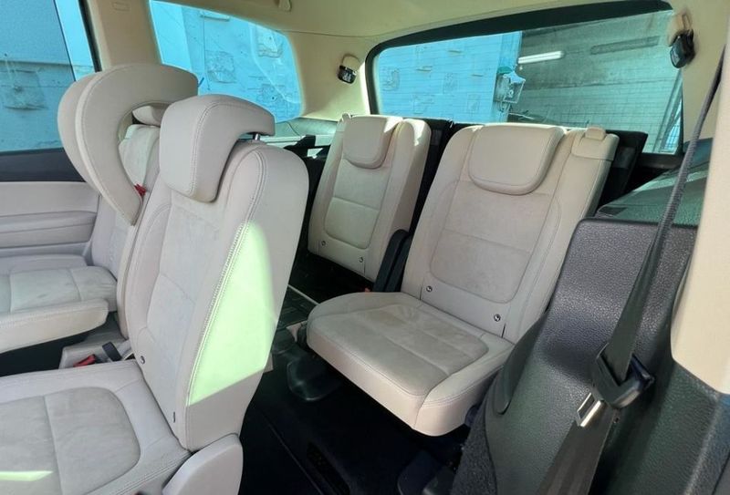 Volkswagen Sharan • 2019 • 65,559 km 3