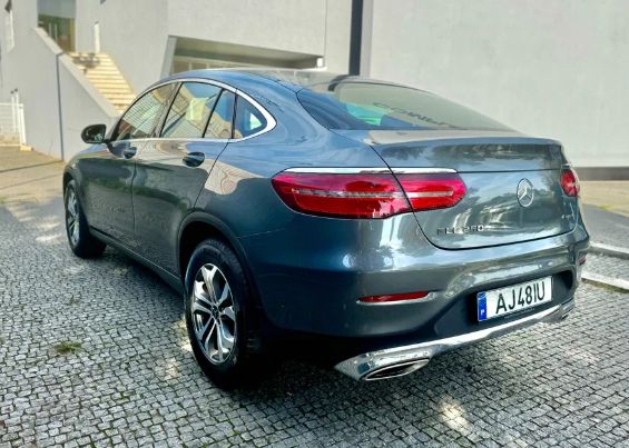 Mercedes-Benz GLC • 2016 • 45,000 km 4
